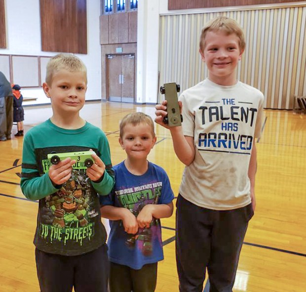 58378655_2318175168202533_2794638088821800960_n-2